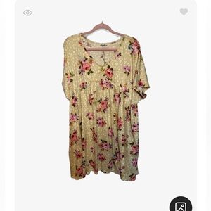 Short floral dress with pockets bought from boutique